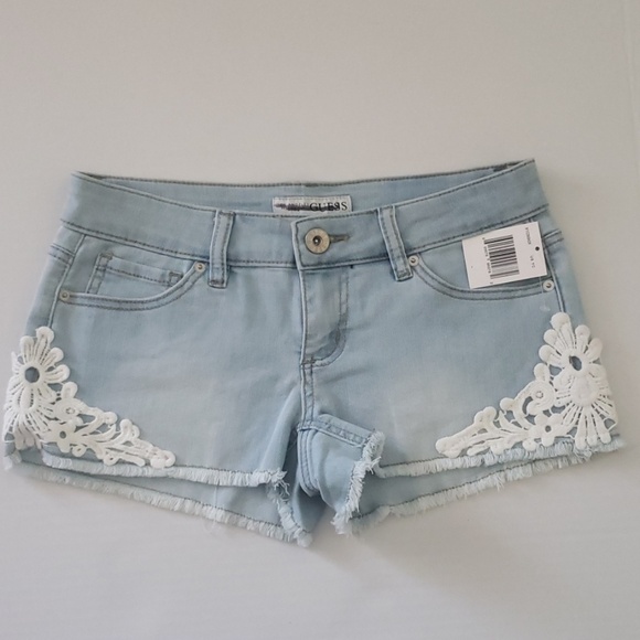 NEW GUESS Lariah Crochet Denim Shorts - Picture 1 of 5